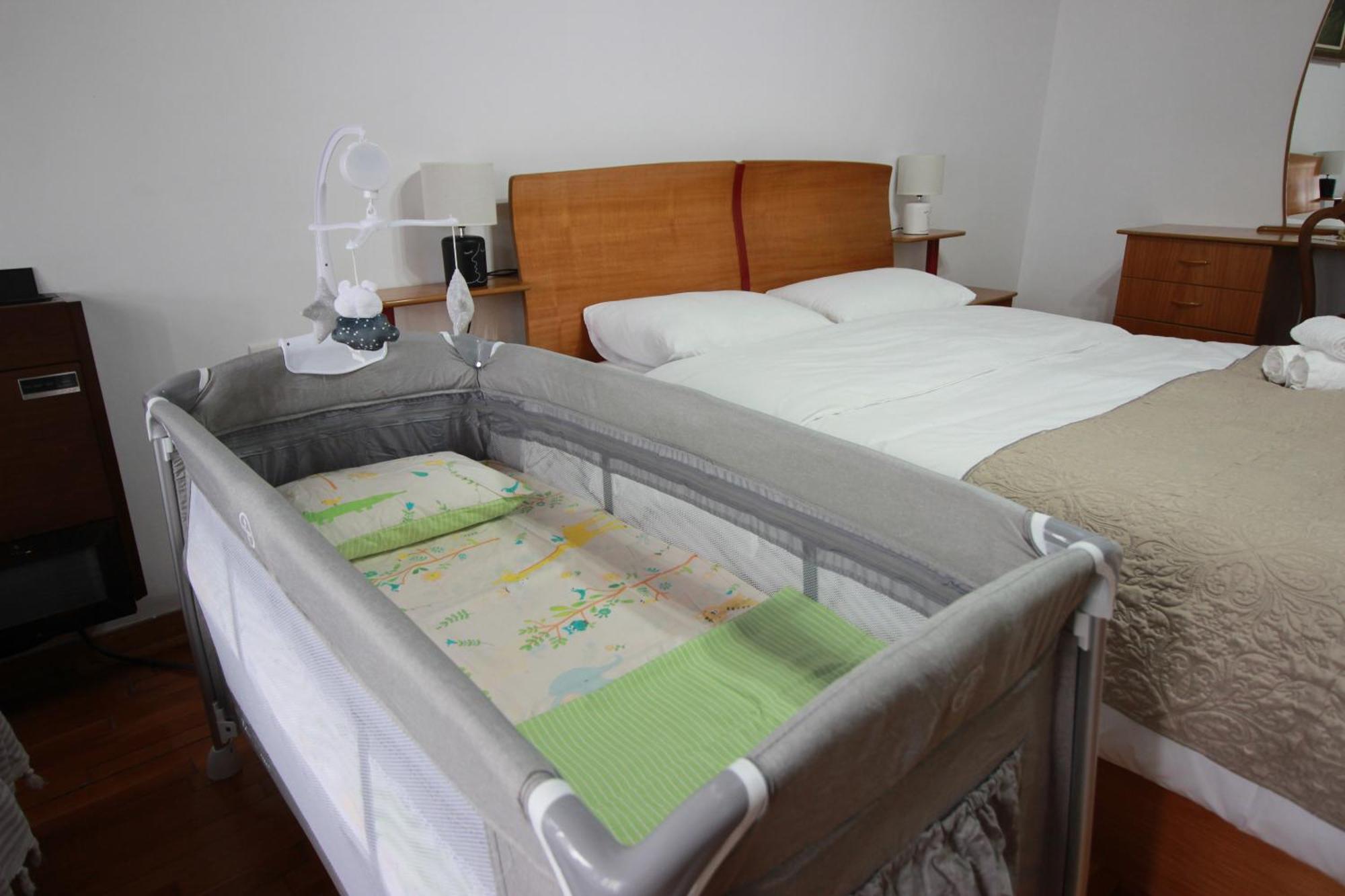 Emblematic House Apartment 2 Гирокастра Экстерьер фото